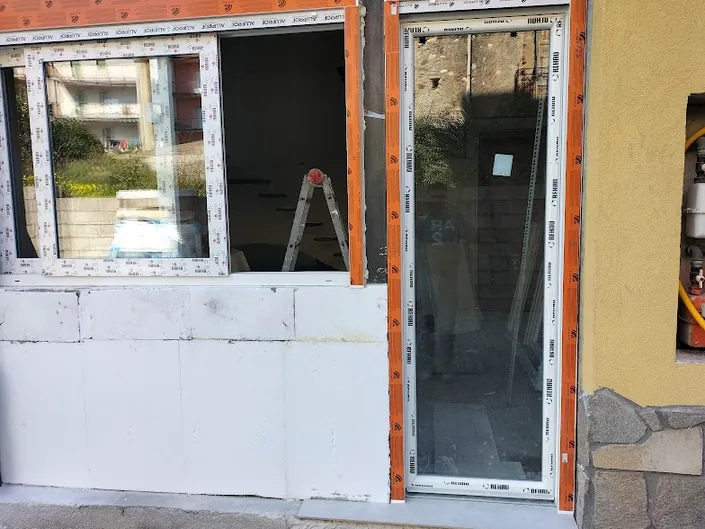 Infissi Rehau PVC Roma Finestre Porte