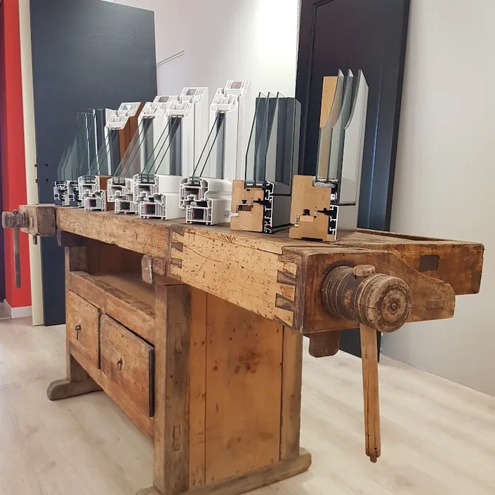 Bs Porte Srl – Produzione Porte e Finestre