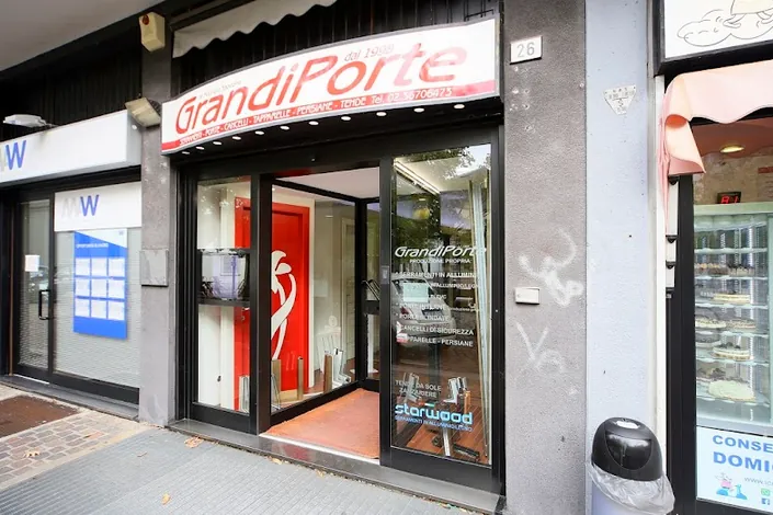 Grandiporte e serramenti di Spavone Maurizio