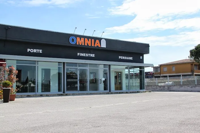 OMNIA Serramenti srl