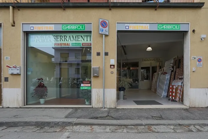 Porta a Porta Serramenti – Porte, finestre e coordinati di arredo