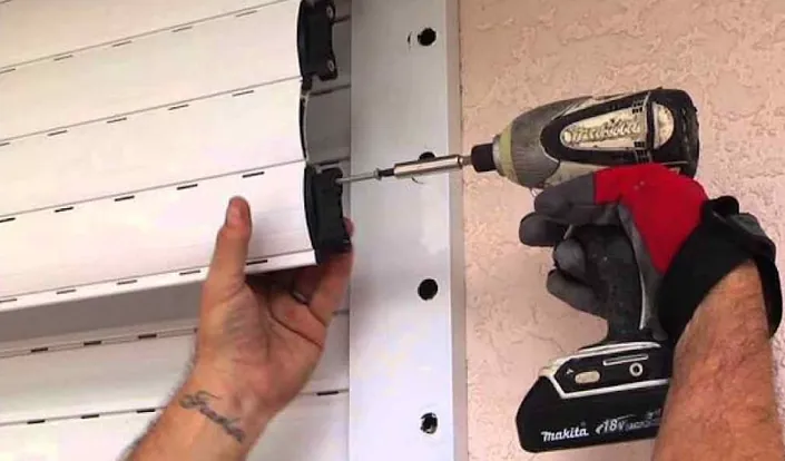 Spartaco Riparazione infissi, porte e tapparelle