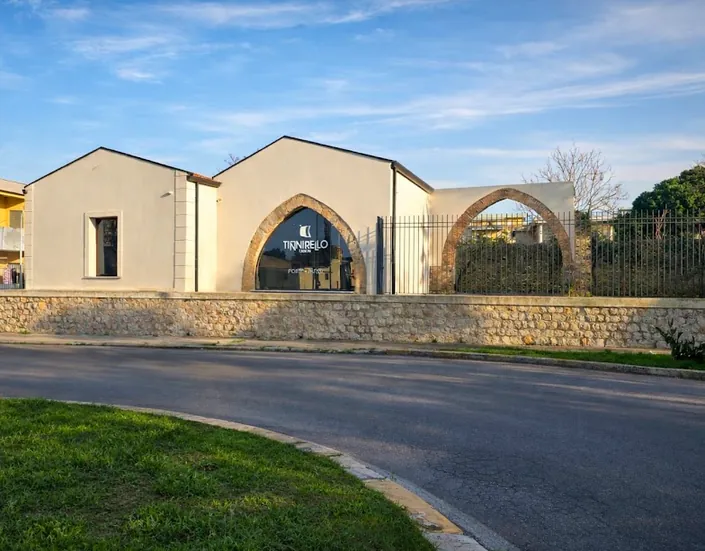 Tinnirello Design – Infissi, Porte, Serramenti, Rivestimenti, Zanzariere